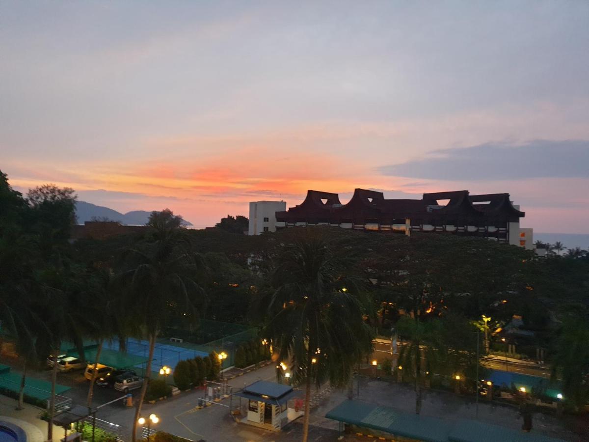 Sri Sayang By Coral Holiday Resort Batu Feringgi Dış mekan fotoğraf